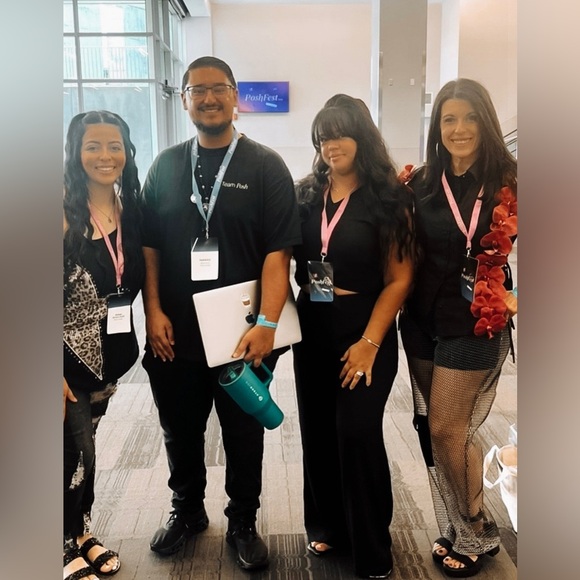 Krissy is LIVE 🦋 - Picture 10 of 14